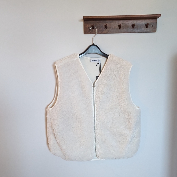 Weekday Jackets & Blazers - [Weekday] Peggy Fleece Teddy Vest in Off White